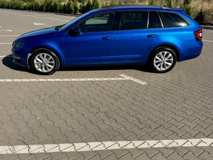 Škoda Octavia IV 1.6 TDI Premium Edition