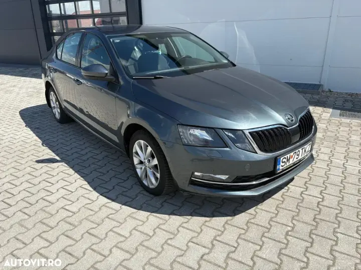 Škoda Octavia III 2.0 TDI DSG Ambition