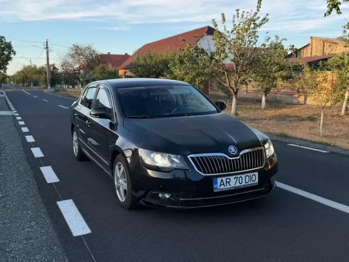 Škoda Superb II 2.0 TDI DSG L&K