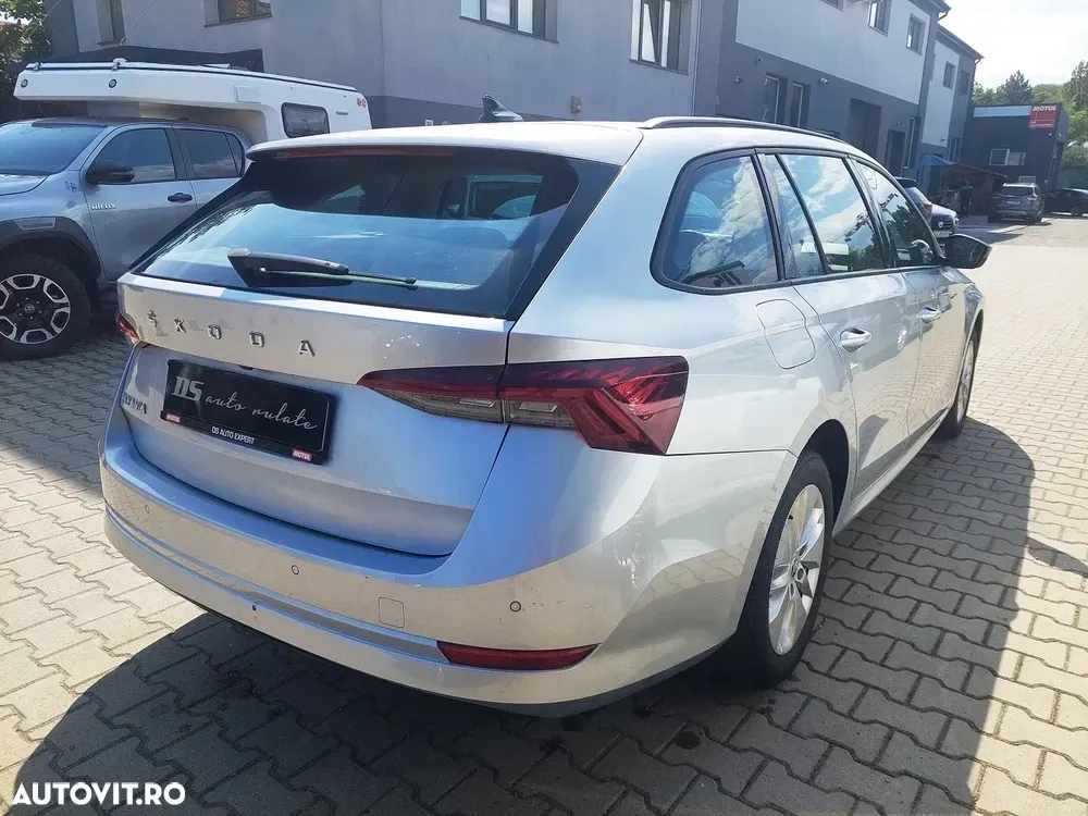 Škoda Octavia IV 2.0 TDI DSG Ambition — imagine 5