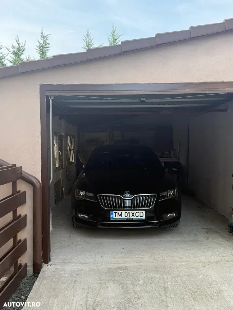 Škoda Superb III 2.0 TSI DSG 4X4 Laurin & Klement — imagine 3