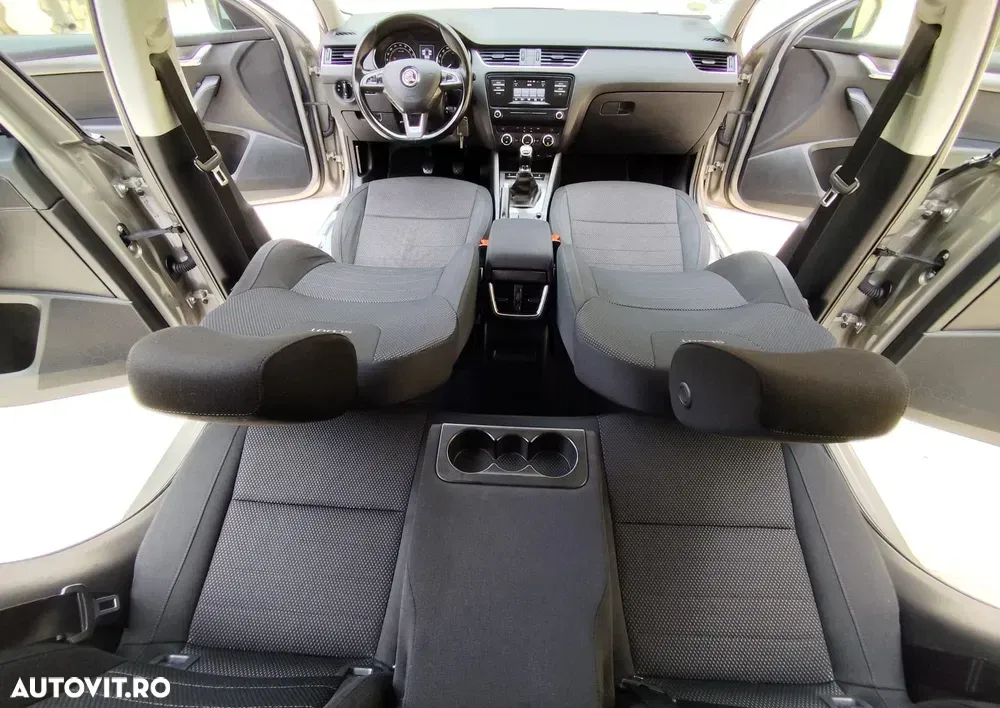 Škoda Octavia — imagine 6