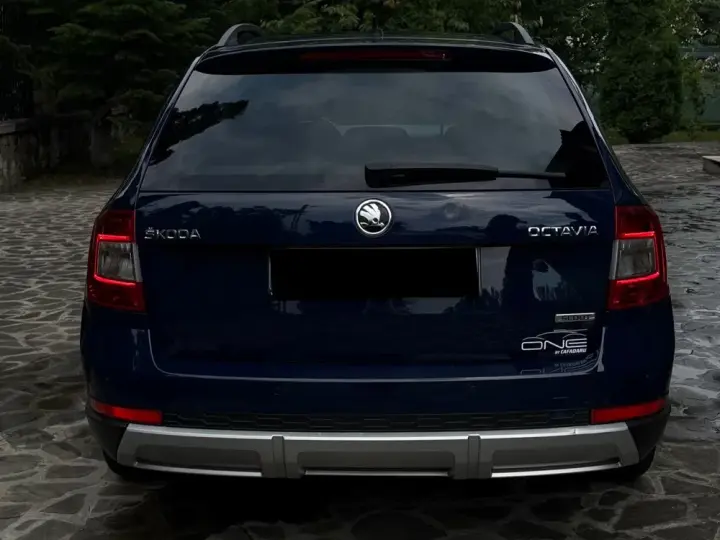 Škoda Octavia III 2.0 TDI 4X4 DSG Scout