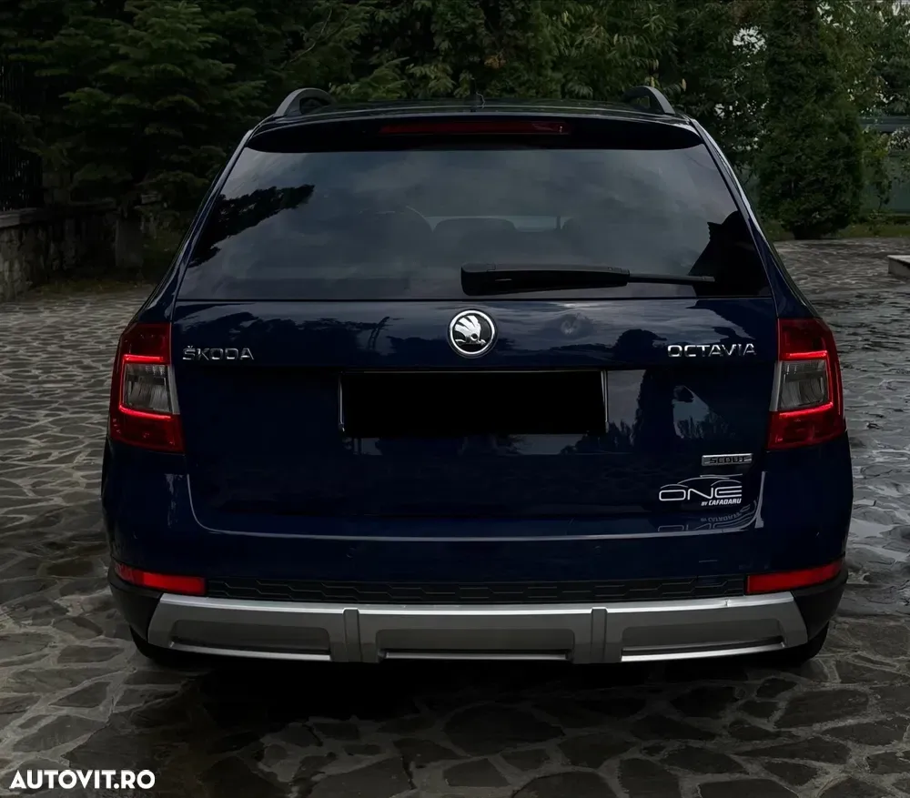 Škoda Octavia III 2.0 TDI 4X4 DSG Scout — imagine 2
