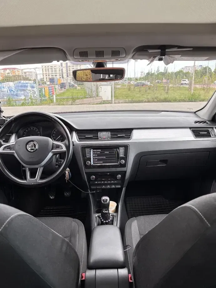 Škoda Rapid 1.6 TDI Ambition — imagine 5