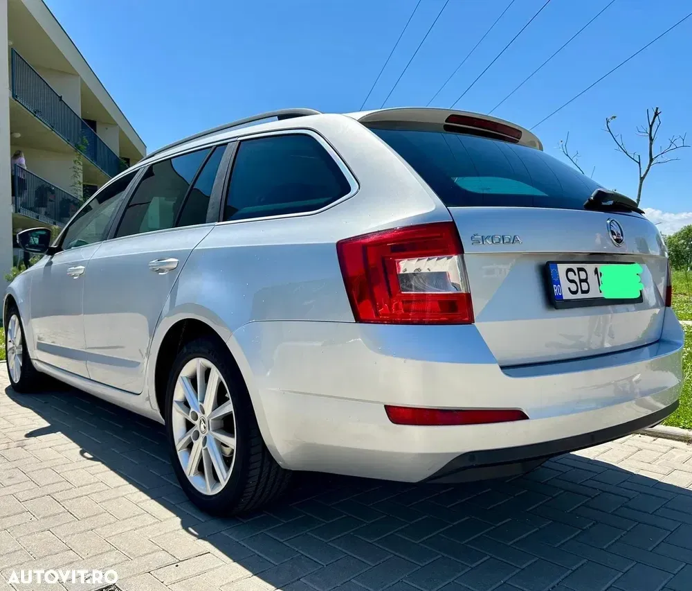 Škoda Octavia III 1.6 TDI DSG Style — imagine 6