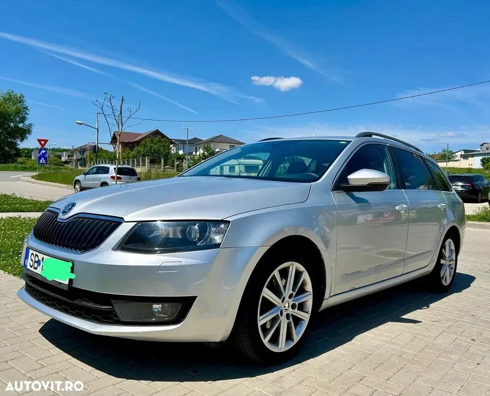 Škoda Octavia III 1.6 TDI DSG Style — imagine 2