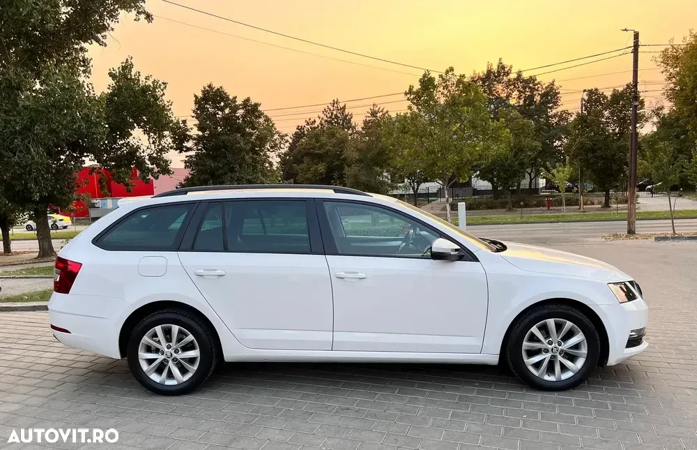 Škoda Octavia III 1.6 TDI DSG Ambition — imagine 5
