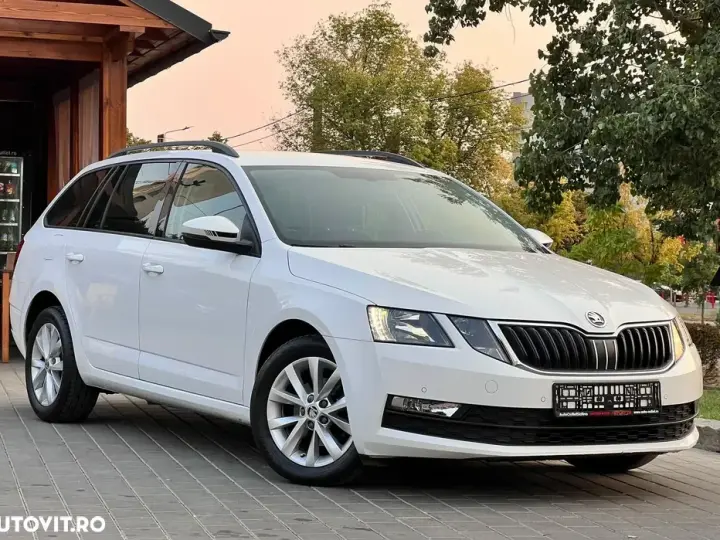 Škoda Octavia III 1.6 TDI DSG Ambition