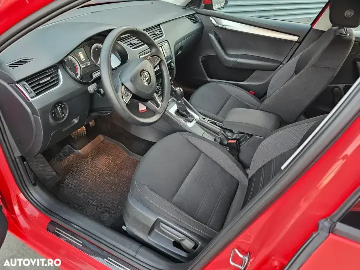 Škoda Octavia III 1.6 TDI DSG Ambition