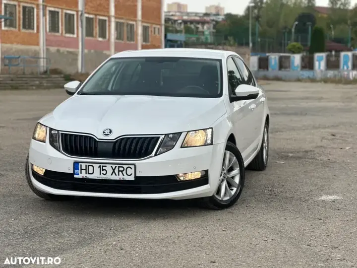 Škoda Octavia 1.6 TDI Premium Edition