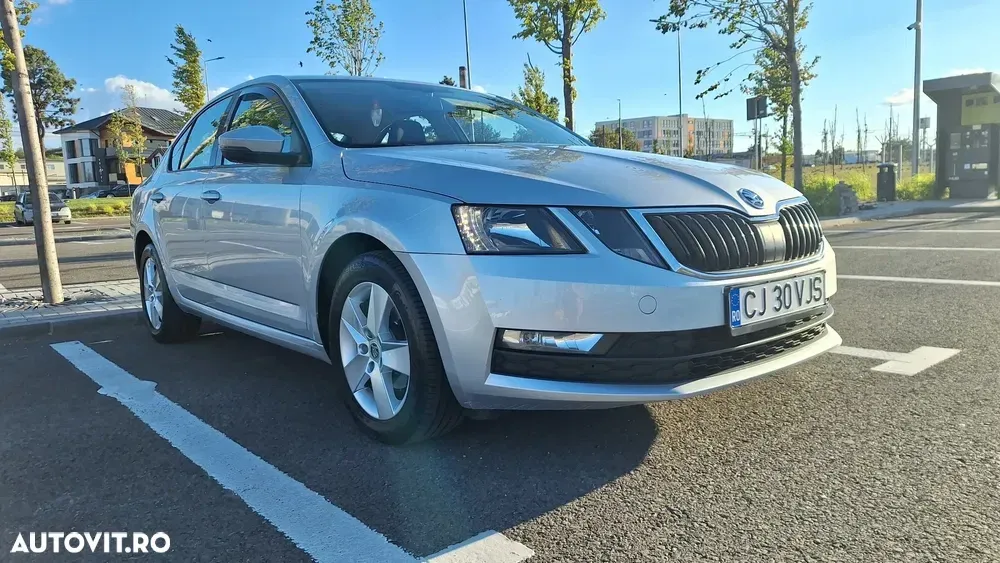 Škoda Octavia III — imagine 2