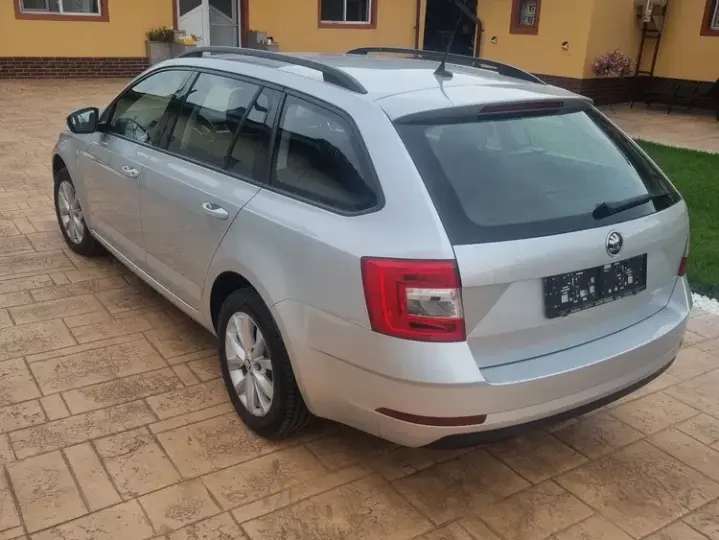 Škoda Octavia III 1.6 TDI Ambition