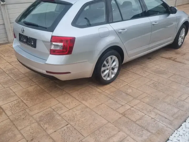 Škoda Octavia III 1.6 TDI Ambition