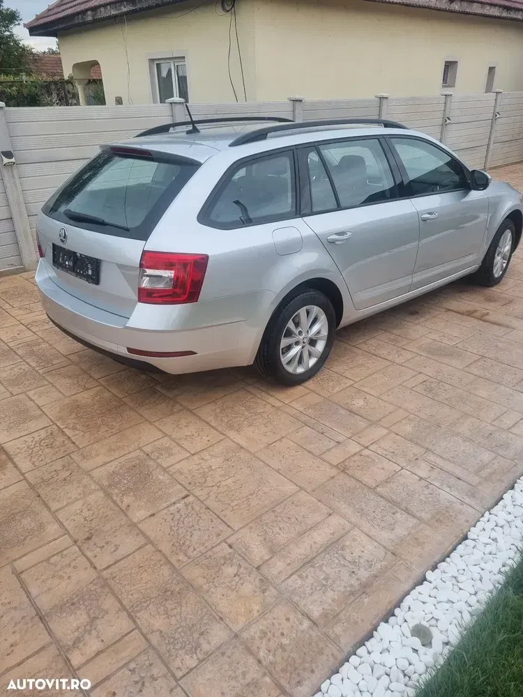 Škoda Octavia III 1.6 TDI Ambition — imagine 4