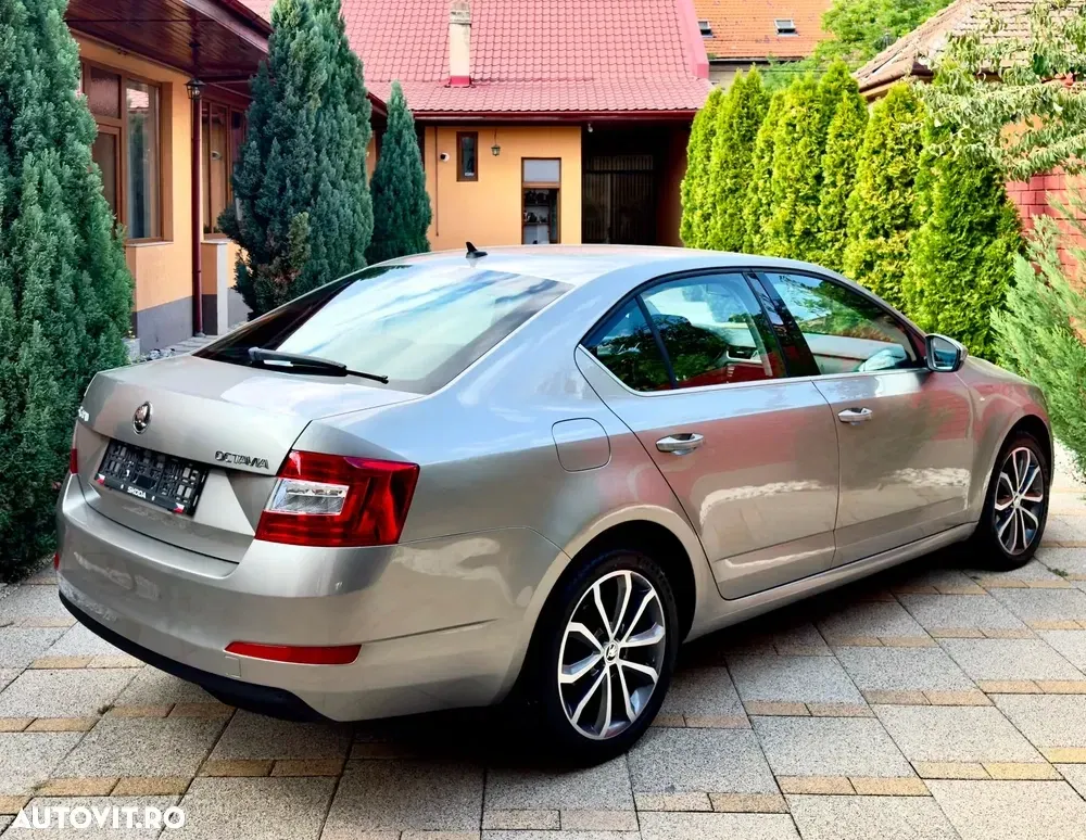 Škoda Octavia — imagine 3