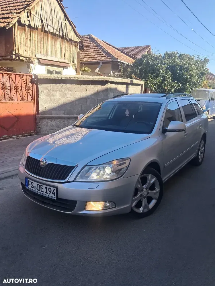 Škoda Octavia 2.0 TDI DPF DSG Sport Edition — imagine 3