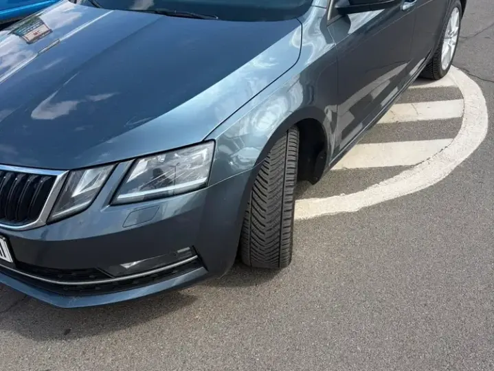 Škoda Octavia III 1.6 TDI DSG Style