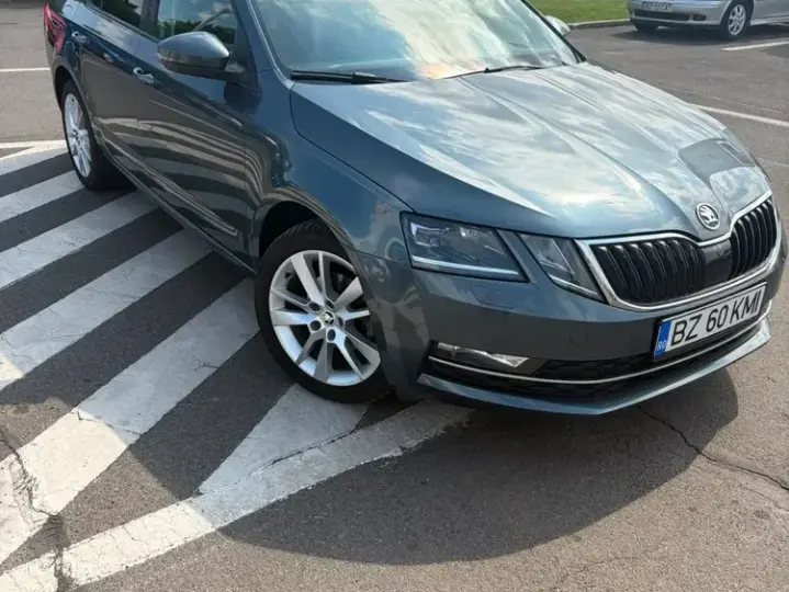 Škoda Octavia III 1.6 TDI DSG Style