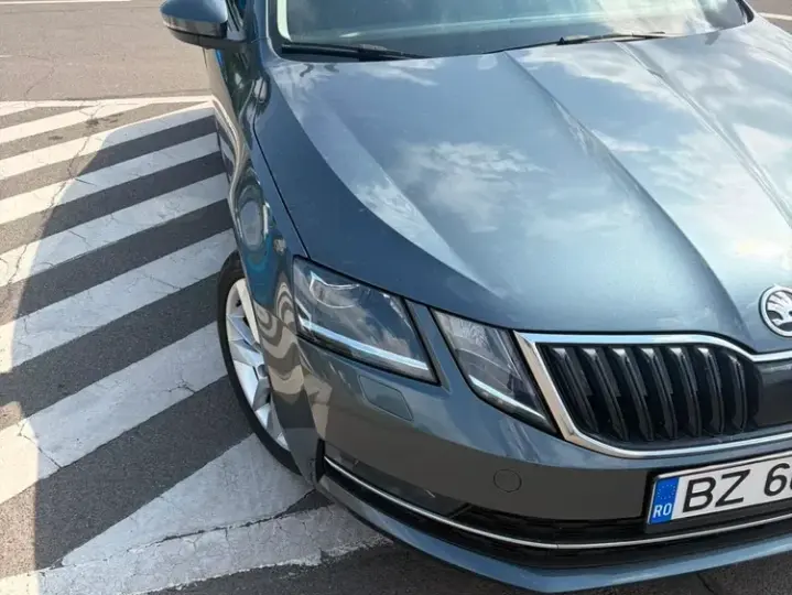 Škoda Octavia III 1.6 TDI DSG Style
