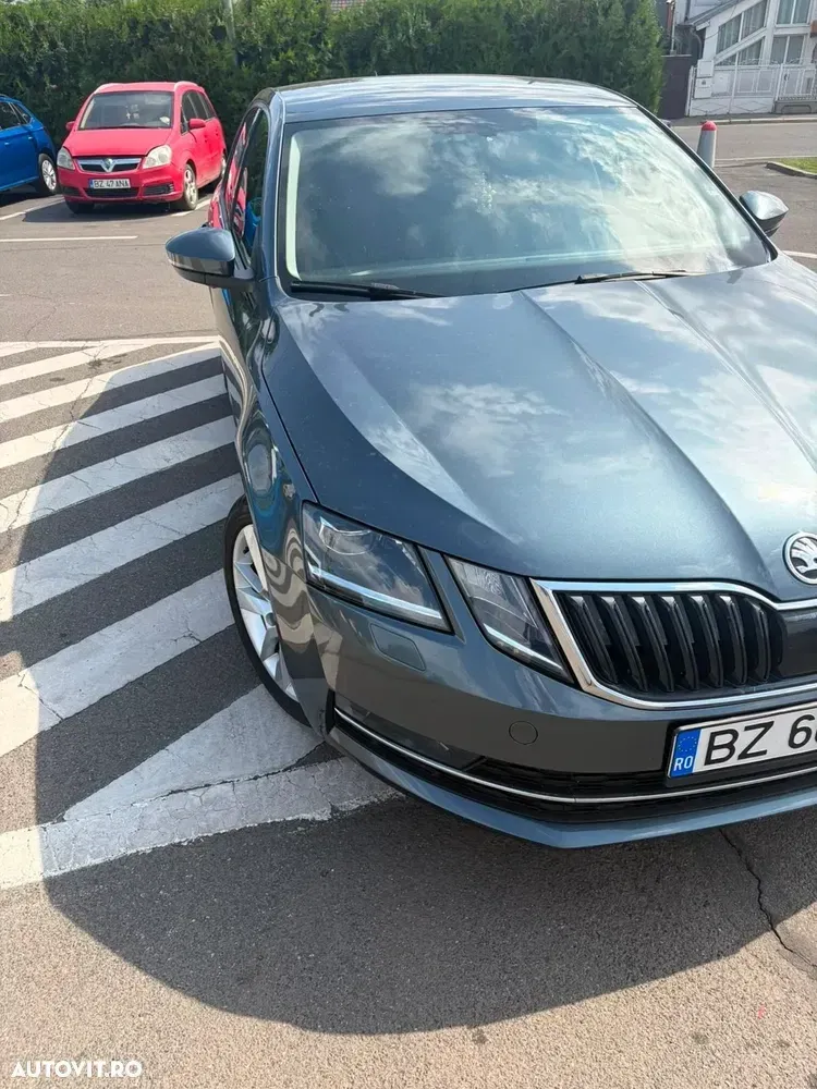 Škoda Octavia III 1.6 TDI DSG Style — imagine 4