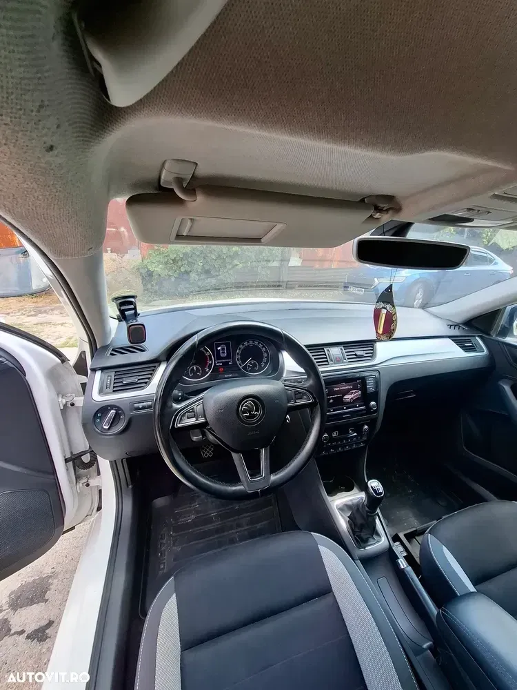 Škoda Rapid — imagine 2