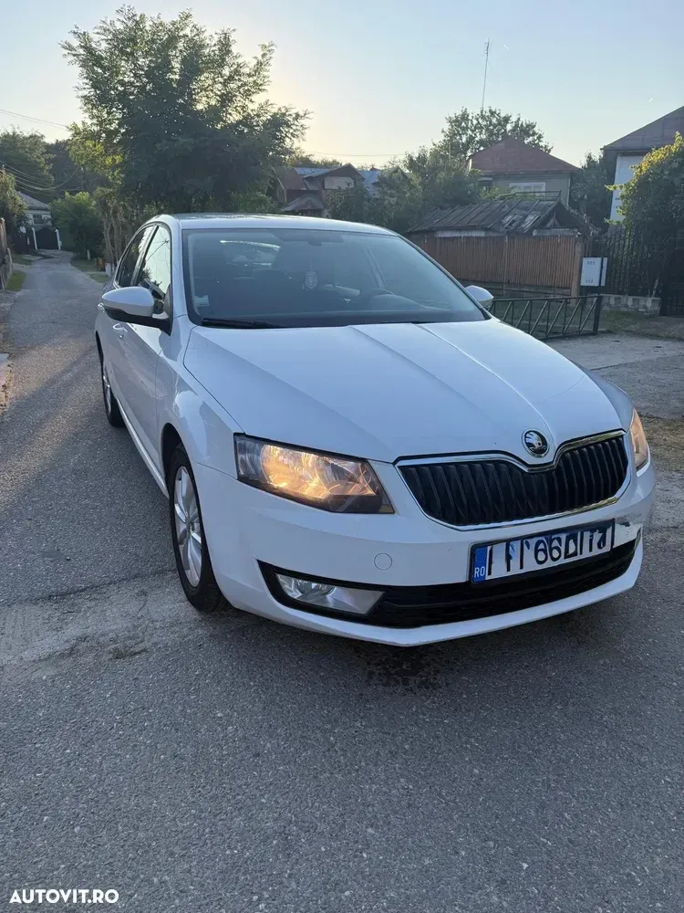 Škoda Octavia III 1.6 TDI AMBITION — imagine 2