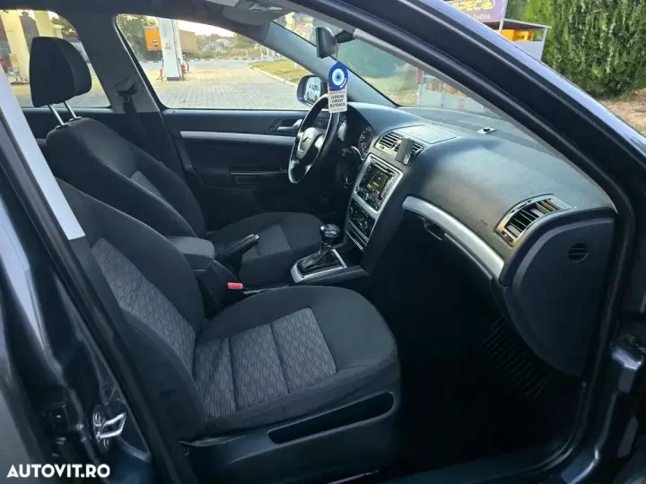 Škoda Octavia 1.6 TDI DPF DSG Elegance