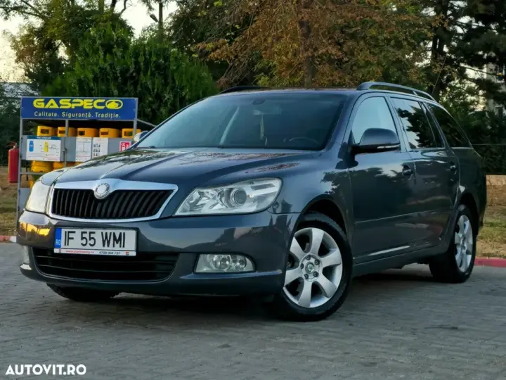 Škoda Octavia 1.6 TDI DPF DSG Elegance