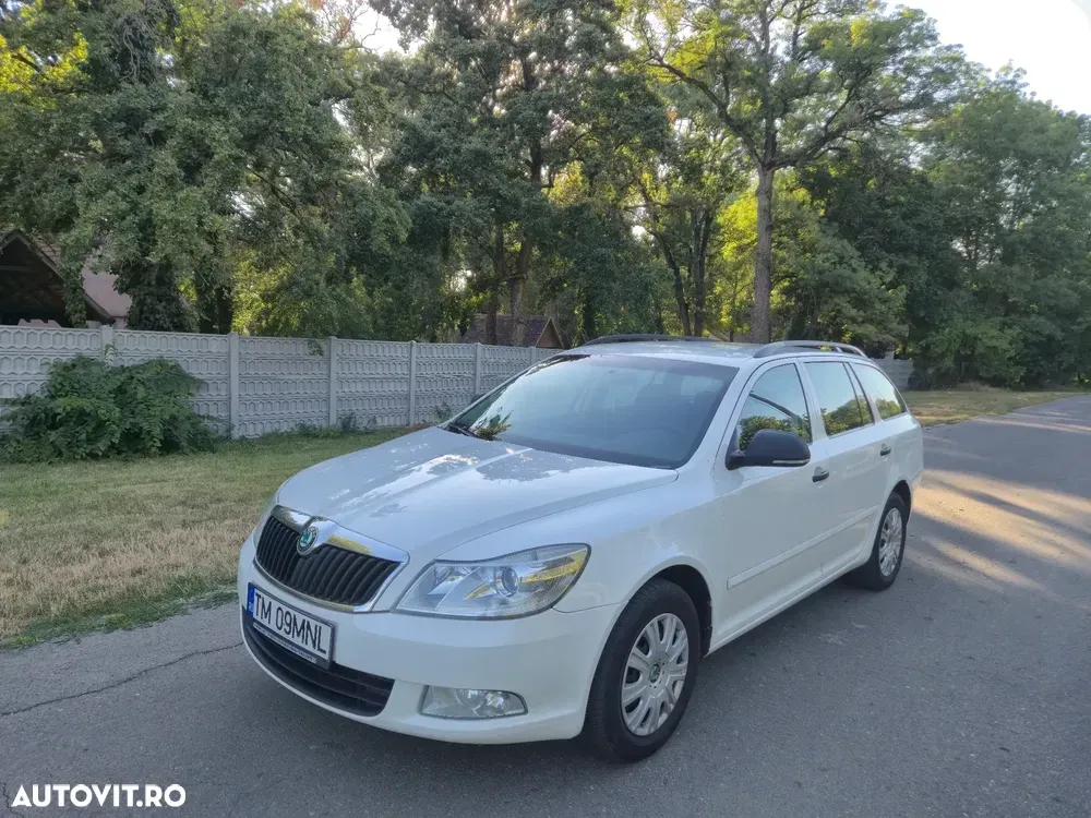 Škoda Octavia II 1.6 TDI Ambiente — imagine 2