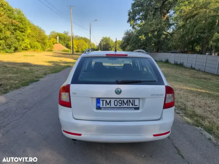 Škoda Octavia II 1.6 TDI Ambiente