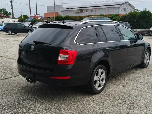 Škoda Octavia III 2.0 TDI ELEGANCE DSG