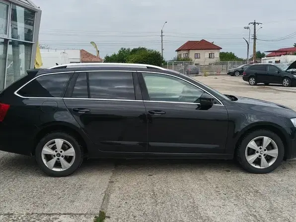 Škoda Octavia III 2.0 TDI ELEGANCE DSG