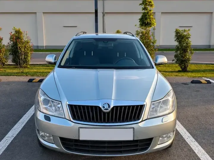 Škoda Octavia II 1.6 TDI Drive