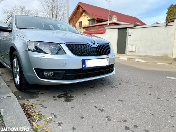 Škoda Octavia III 1.6 TDI DSG Style