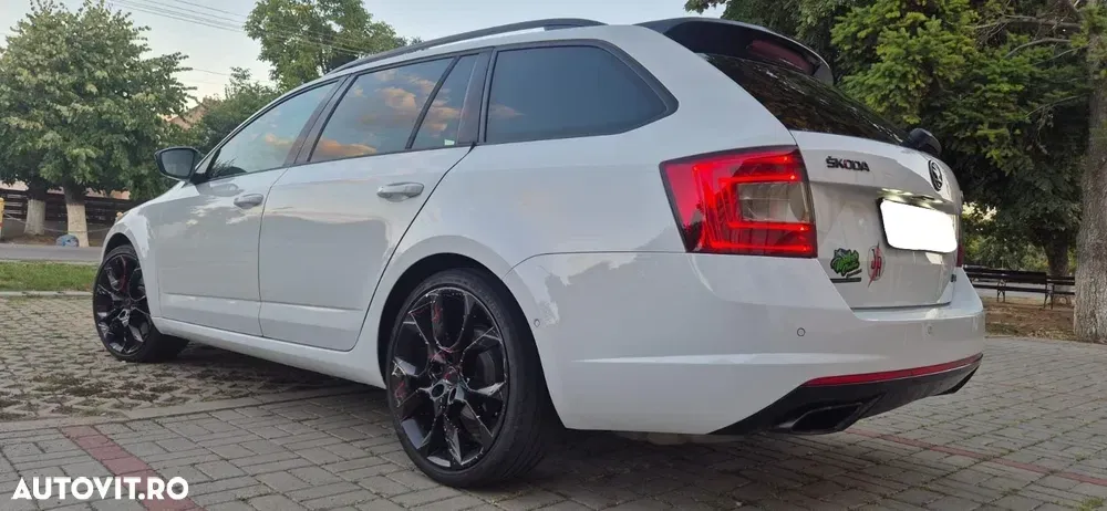 Škoda Octavia III — imagine 4