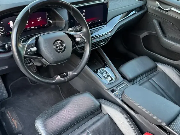 Škoda Octavia IV 2.0 TDI DSG Style