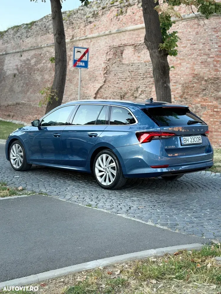 Škoda Octavia IV 2.0 TDI DSG Style — imagine 4