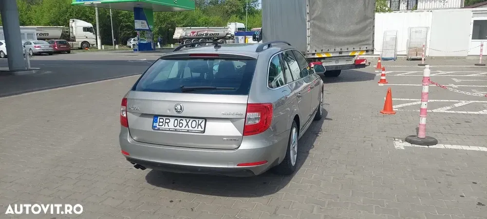 Škoda Superb II 1.6 TDI GreenLine — imagine 3