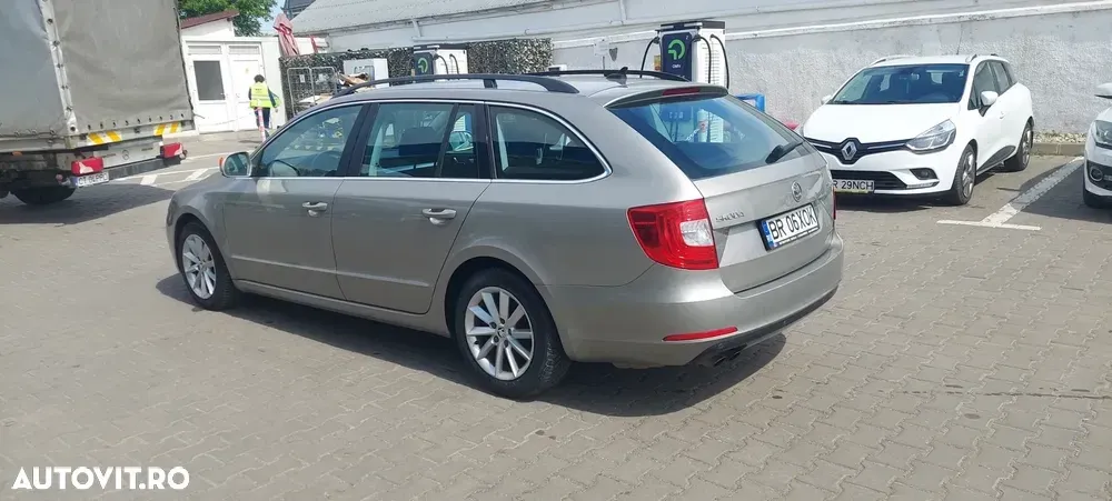 Škoda Superb II 1.6 TDI GreenLine — imagine 2