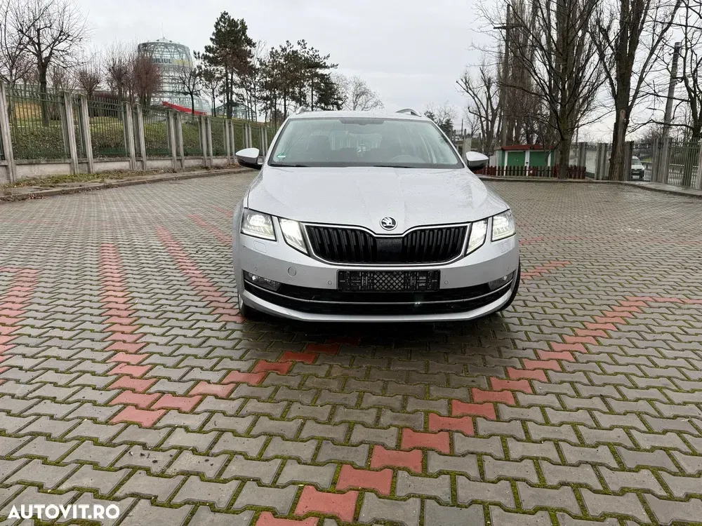 Škoda Octavia III — imagine 2