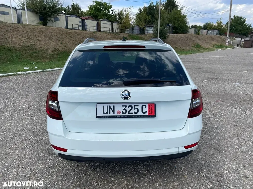 Škoda Octavia III 1.6 TDI Drive — imagine 4