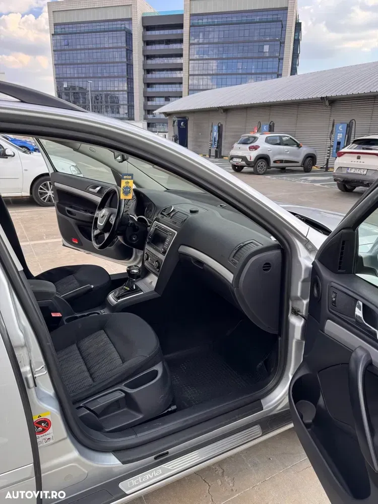 Škoda Octavia II — imagine 5