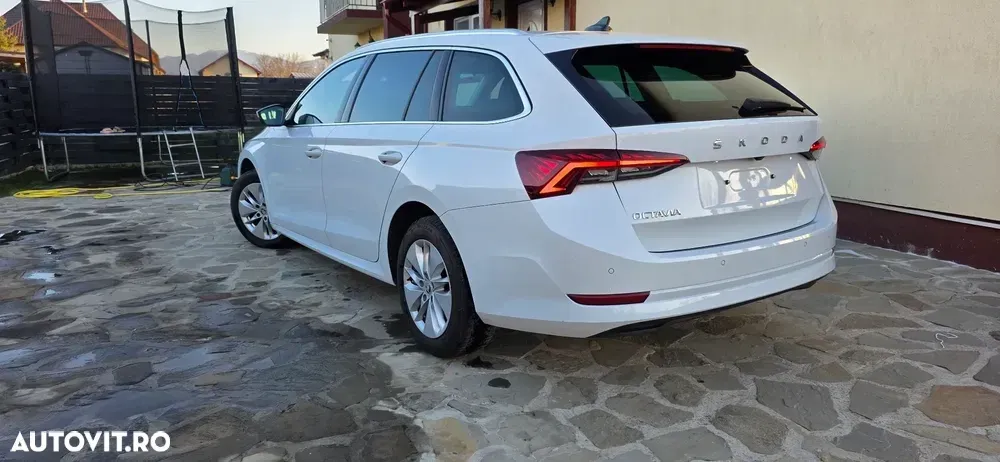 Škoda Octavia IV 1.0 TSI Ambition — imagine 4