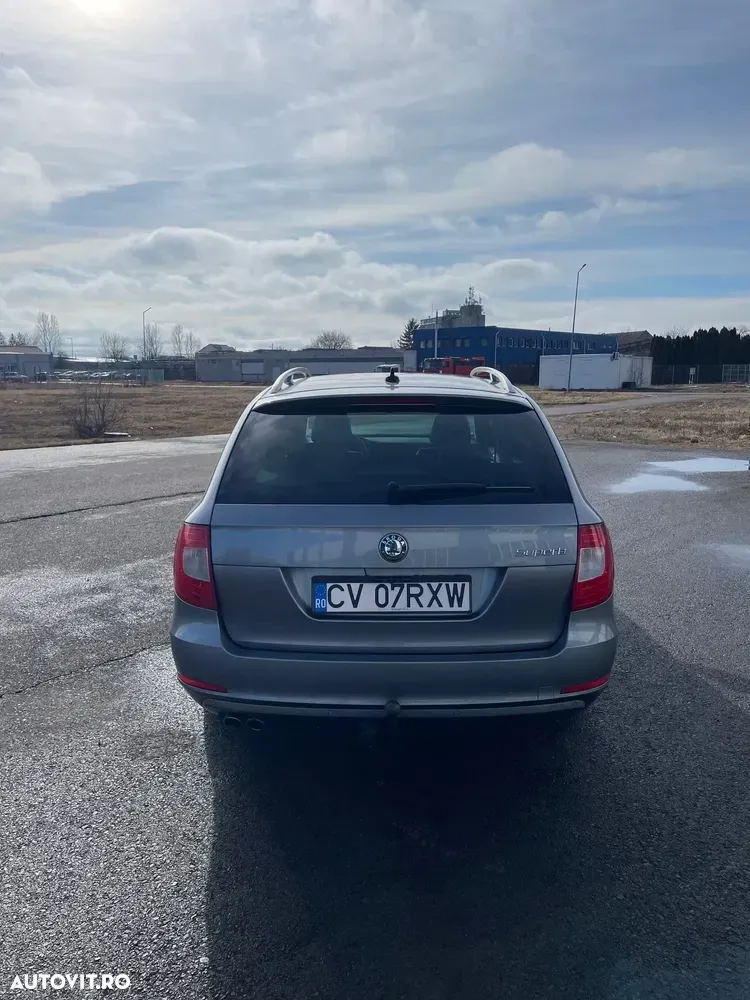 Škoda Superb II 1.6 TDI Comfort — imagine 5