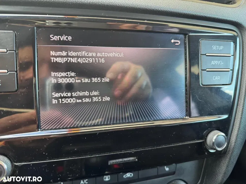 Škoda Octavia IV 1.0 TSI Ambition — imagine 3