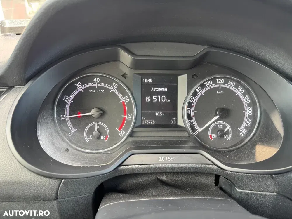 Škoda Octavia IV 1.0 TSI Ambition — imagine 2