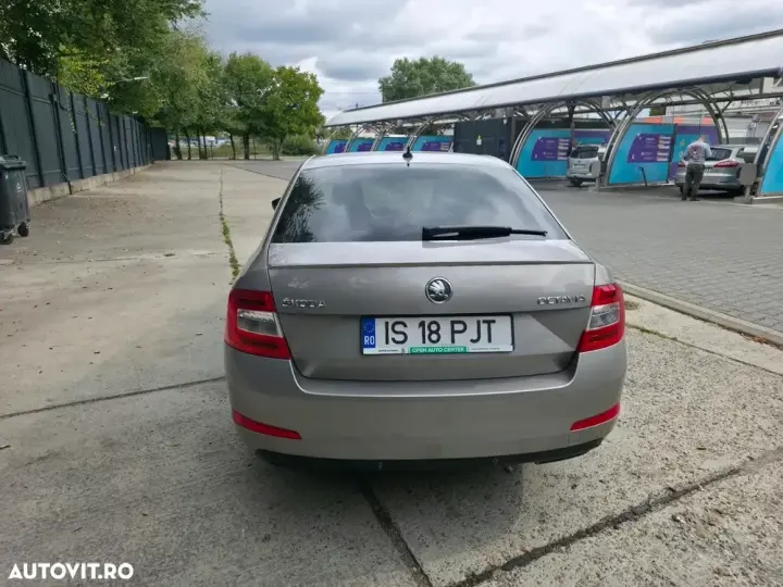 Škoda Octavia III 1.8 TSI ELEGANCE