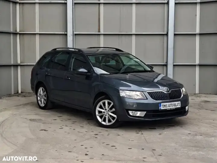 Škoda Octavia III 1.6 TDI DSG Style