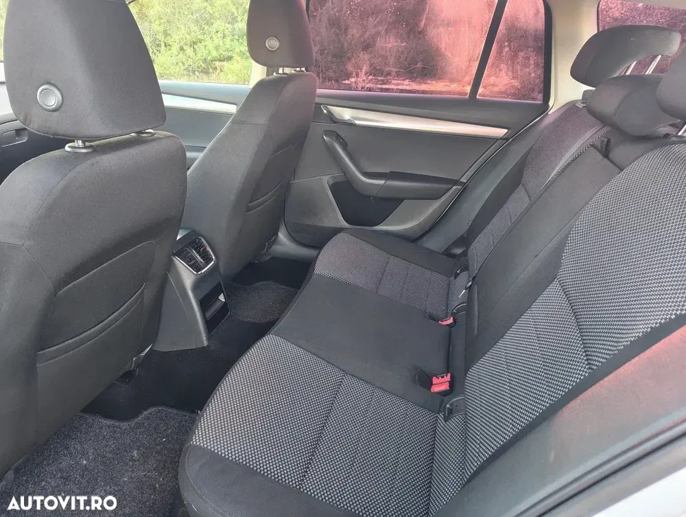 Škoda Octavia III 1.6 TDI GREENLINE — imagine 5